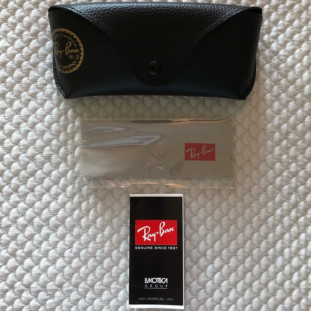 Ray-Ban Wayfarer Sunglasses’ Case